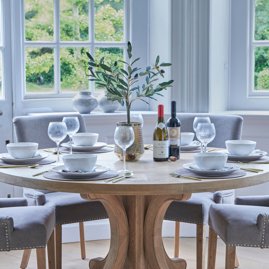 Elegant Round Oak Dining Table